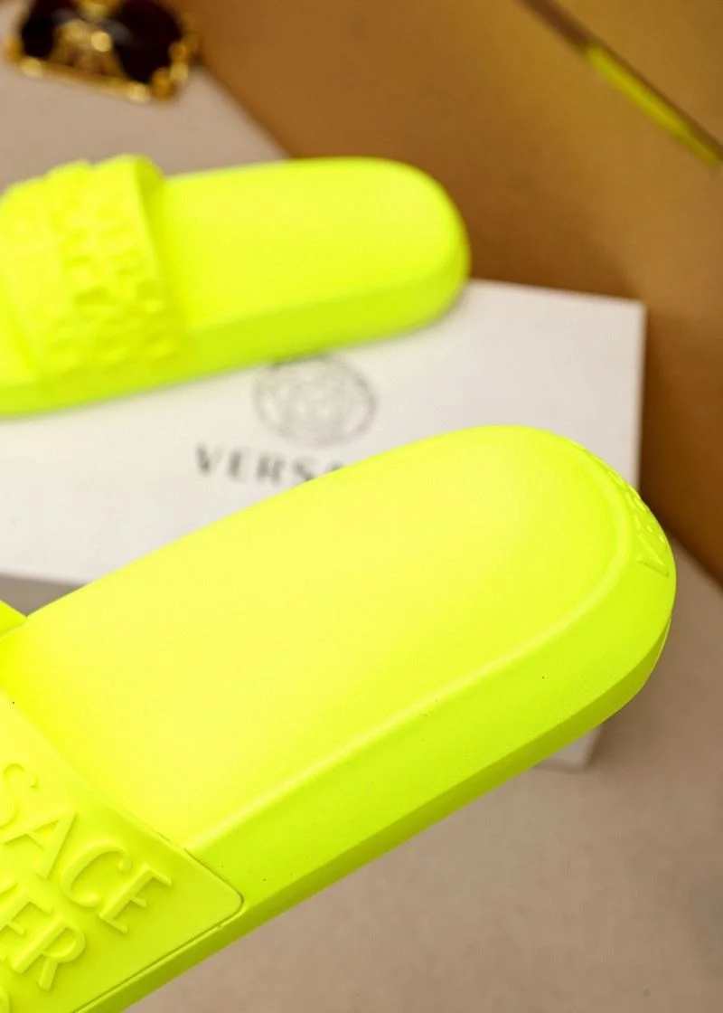 Timeless Versace Slippers 37453