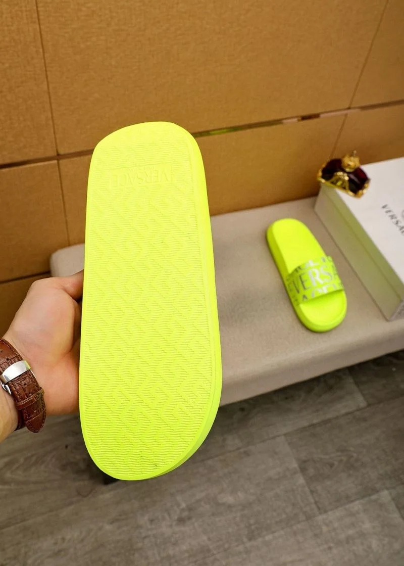 Timeless Versace Slippers 37453