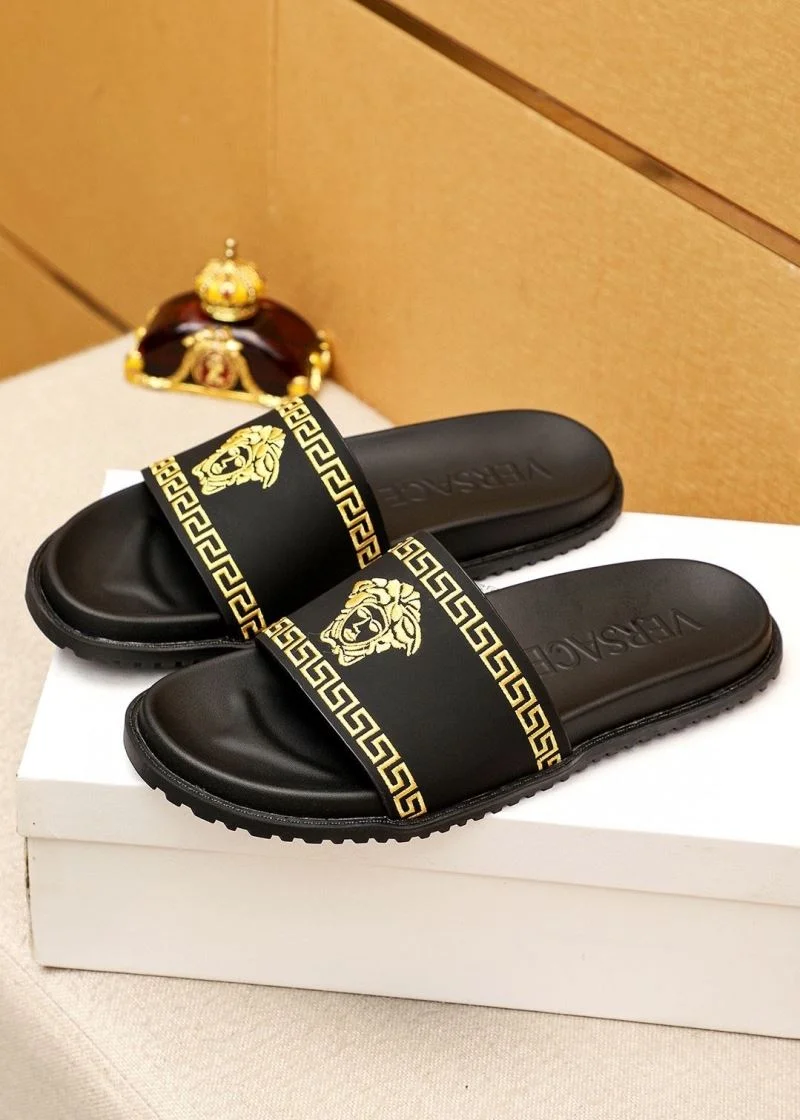 Cozy Versace Slippers 37445