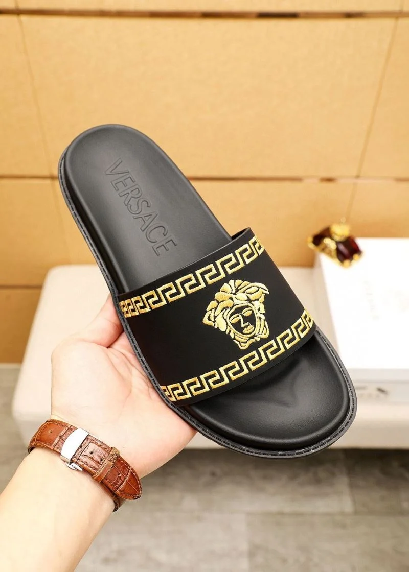 Cozy Versace Slippers 37445