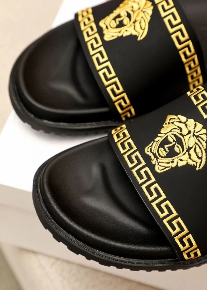 Cozy Versace Slippers 37445