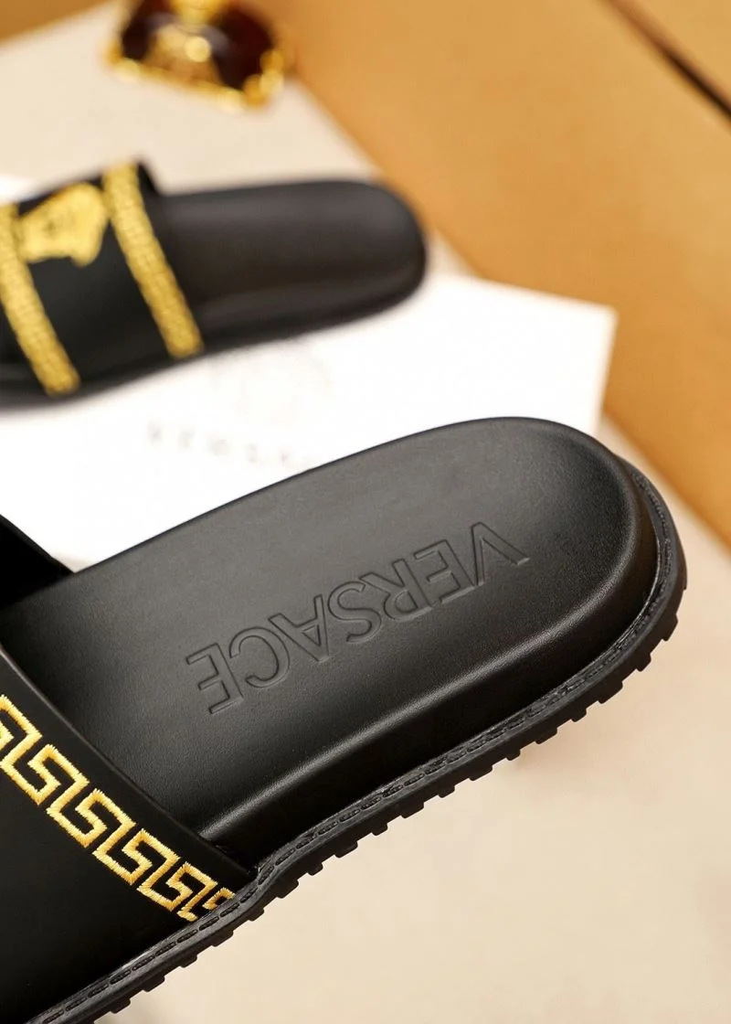Cozy Versace Slippers 37445