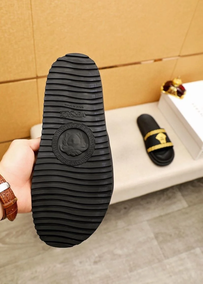 Cozy Versace Slippers 37445