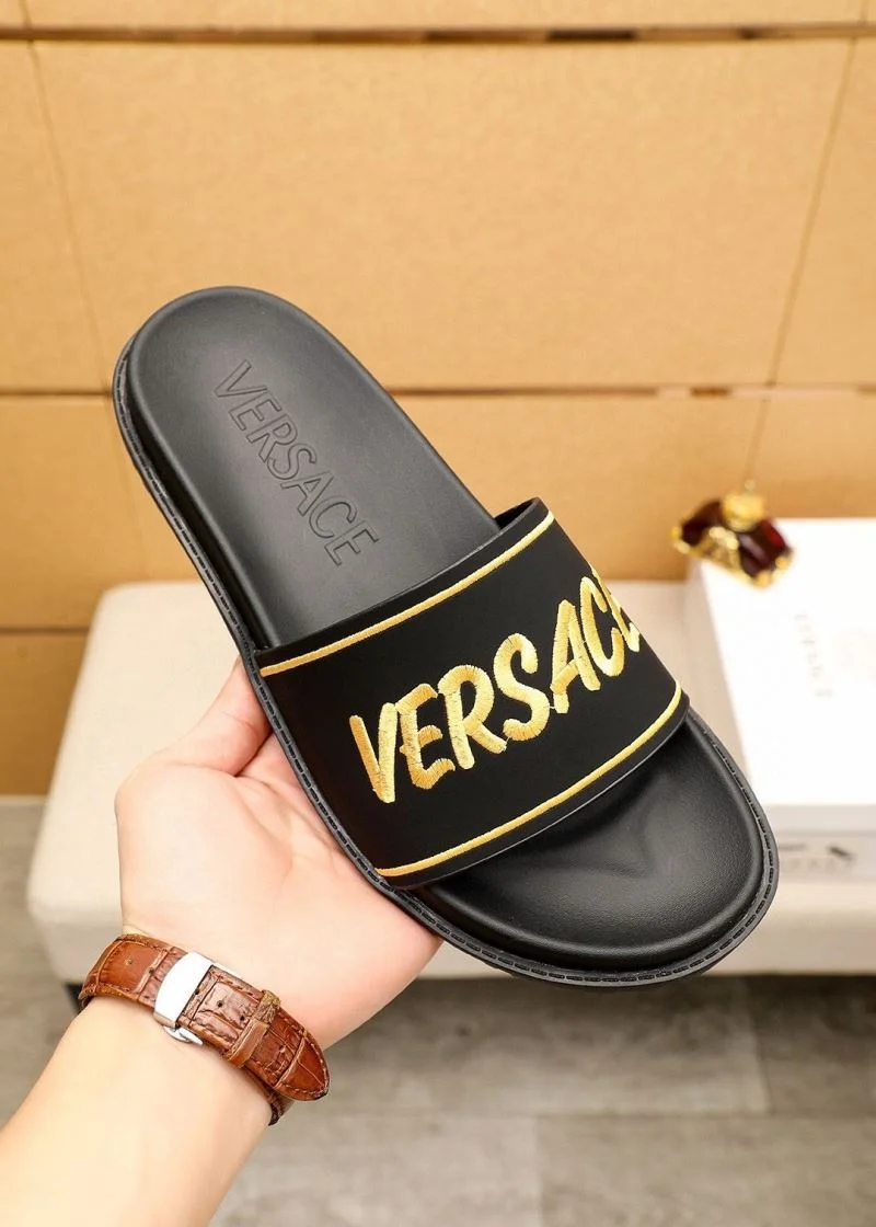 Durable Versace Slippers 37448