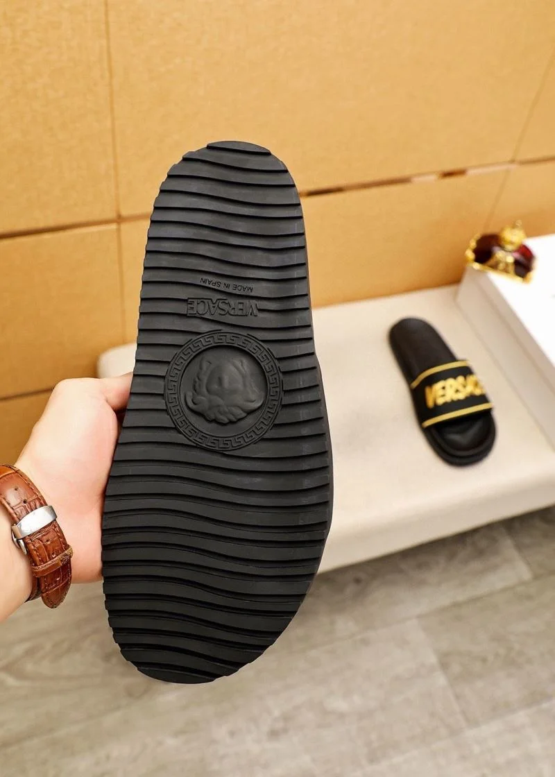 Durable Versace Slippers 37448