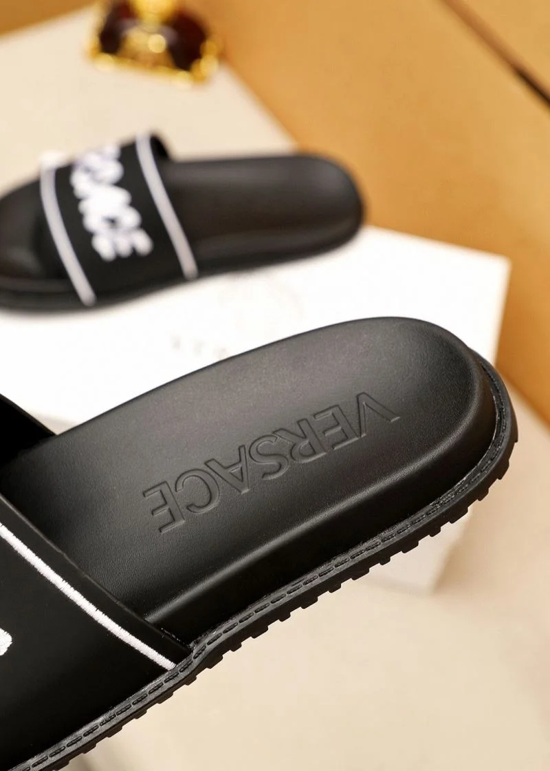 Versace Slippers Seasonal 37452