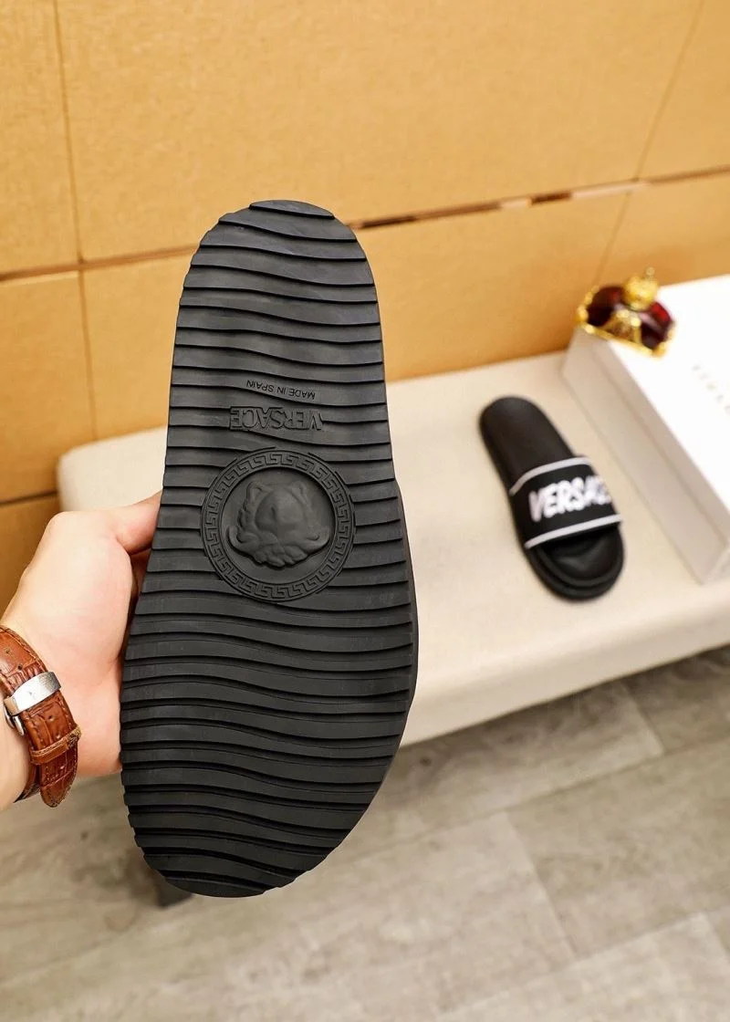 Versace Slippers Seasonal 37452