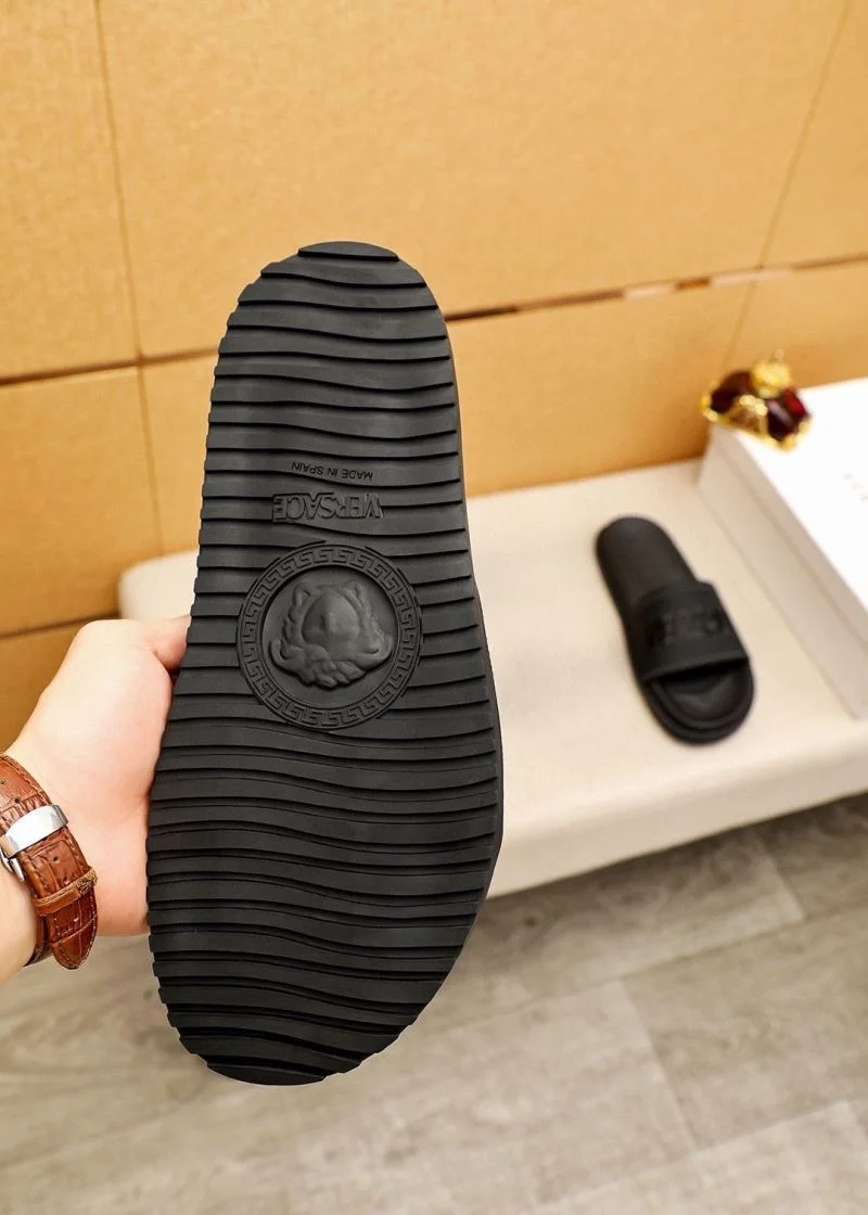 Contemporary Versace Slippers 37441