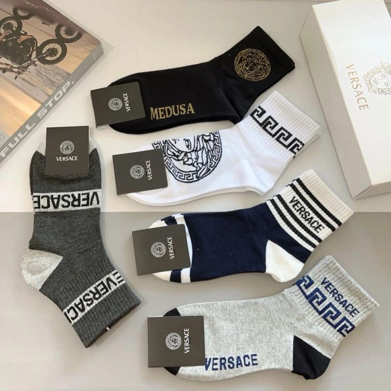 TravelReady Versace Socks 273159