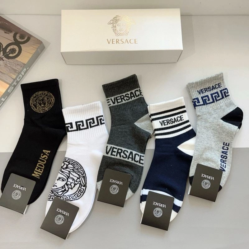 TravelReady Versace Socks 273159