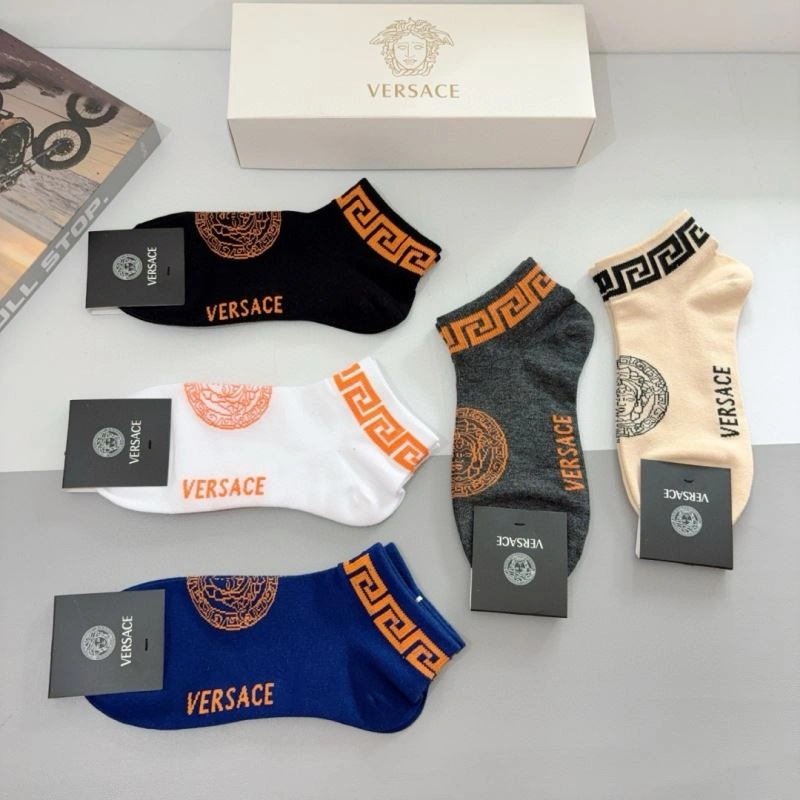TravelReady Versace Socks 273163