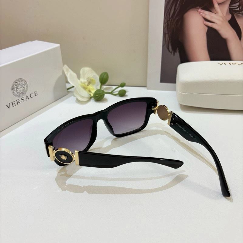 Comfortable Versace Sunglasses 282536