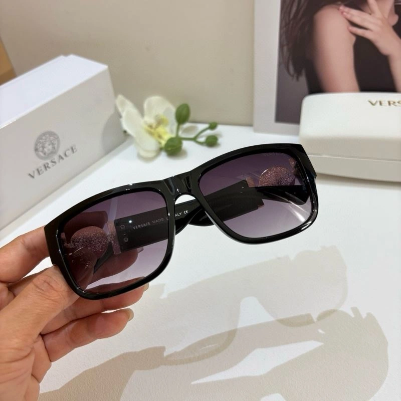 Comfortable Versace Sunglasses 282536