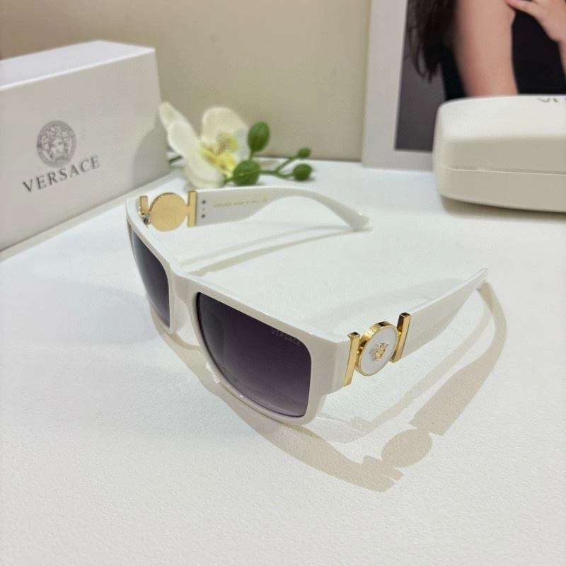 Durable Versace Sunglasses 282537