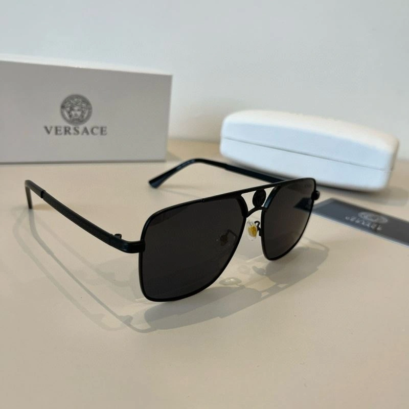 Vibrant Versace Sunglasses 282545