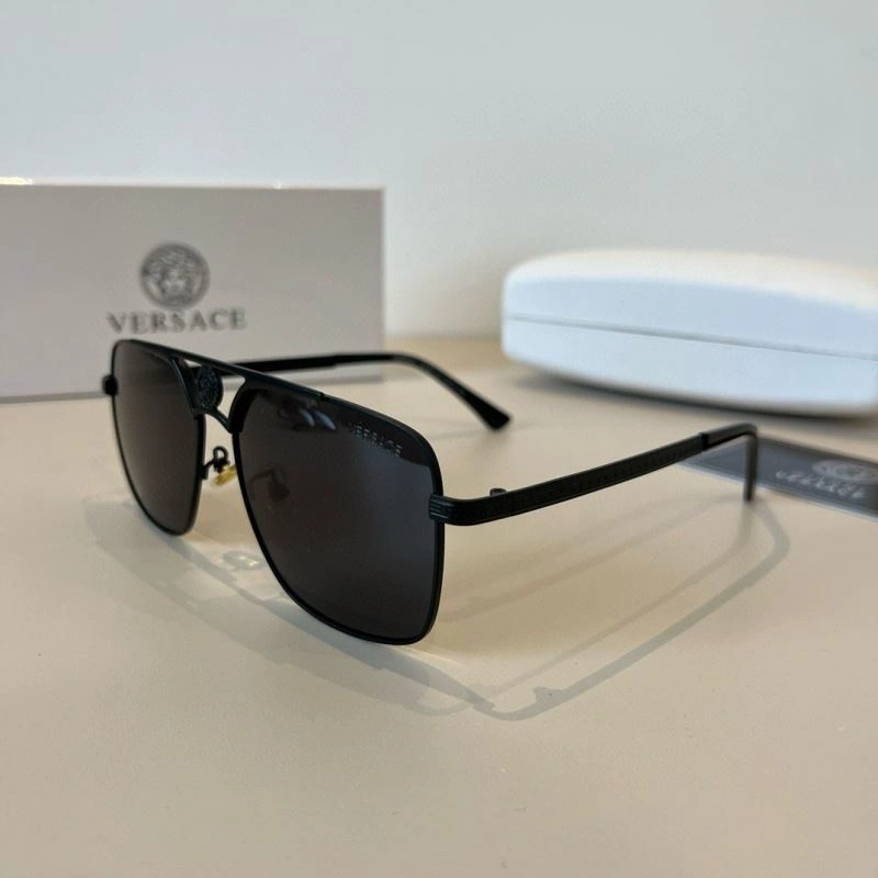 Vibrant Versace Sunglasses 282545