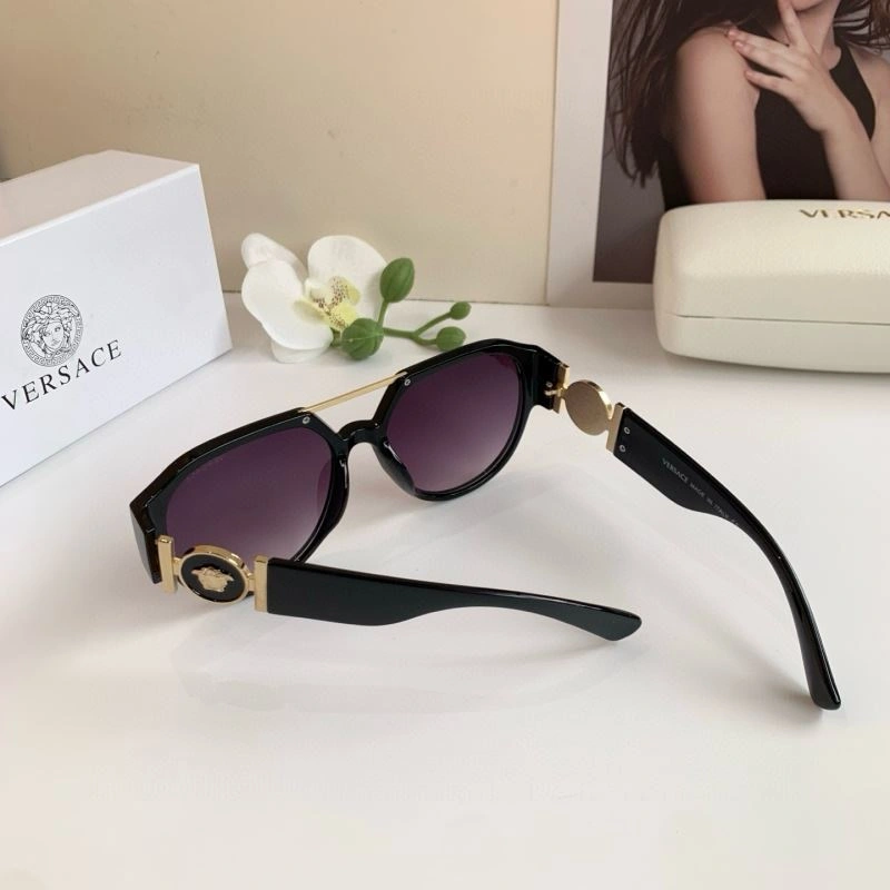 Versace Sunglasses Sleek 282523