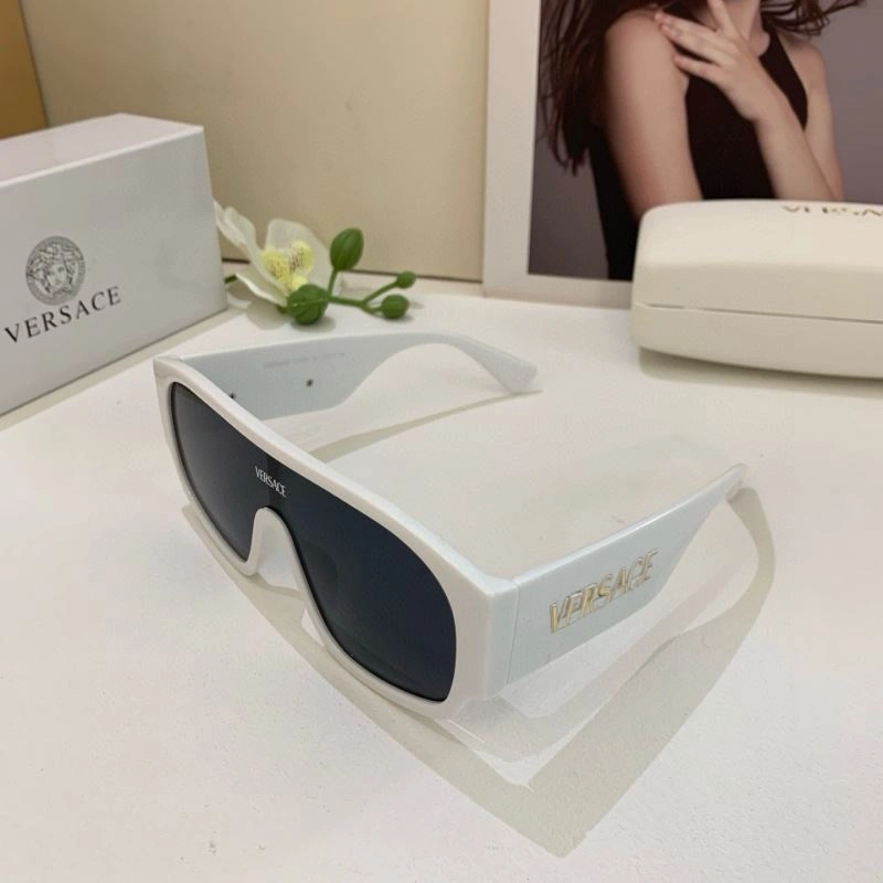 Chic Versace Sunglasses 282518