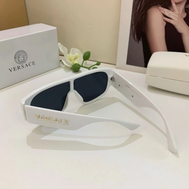 Chic Versace Sunglasses 282518