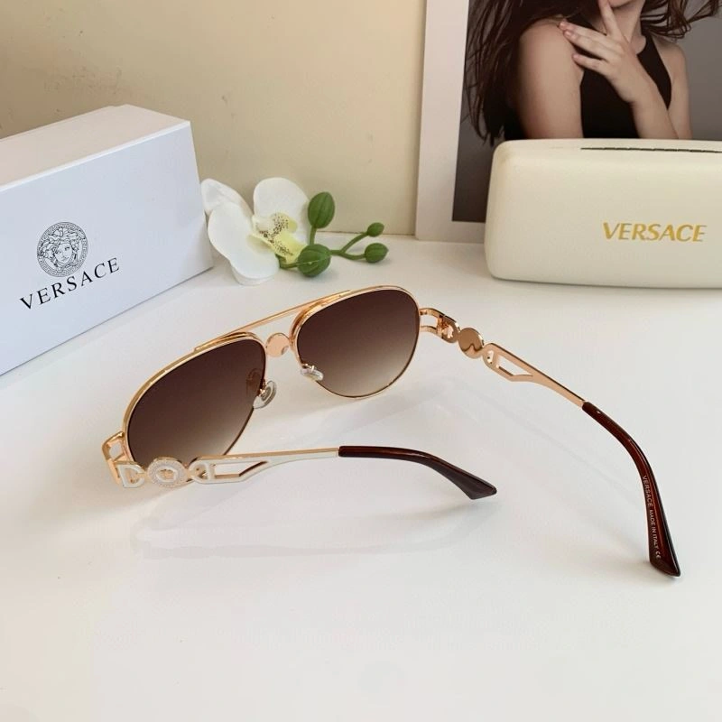 Versace Sunglasses FashionForward 282516
