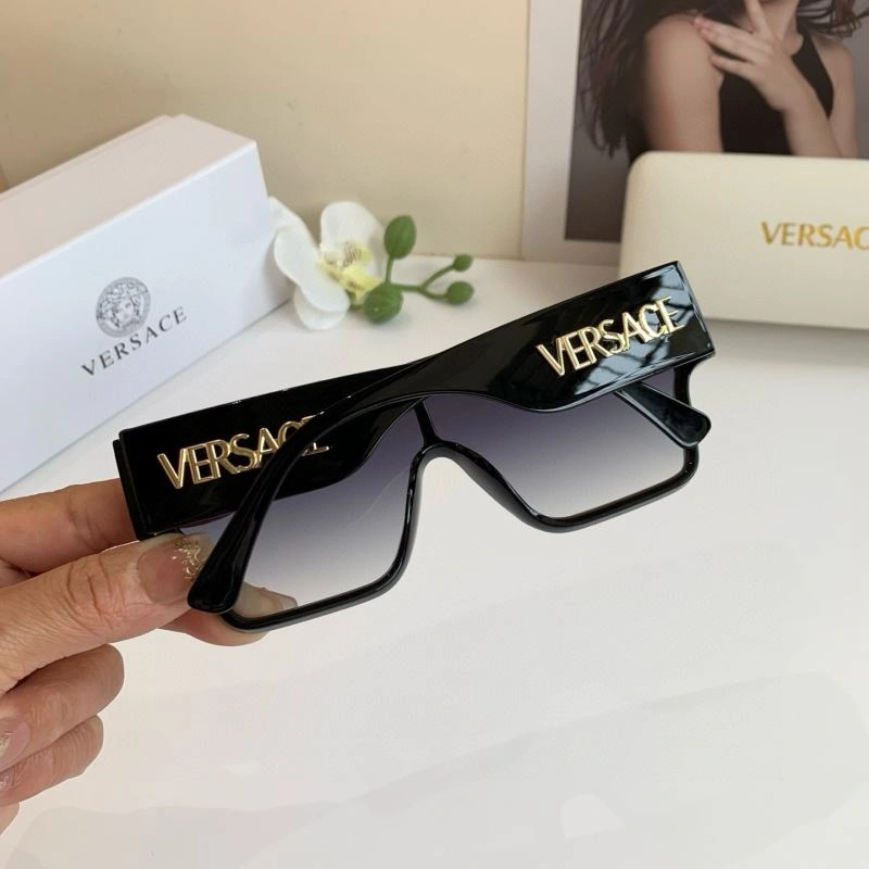 MultiPurpose Versace Sunglasses 282500