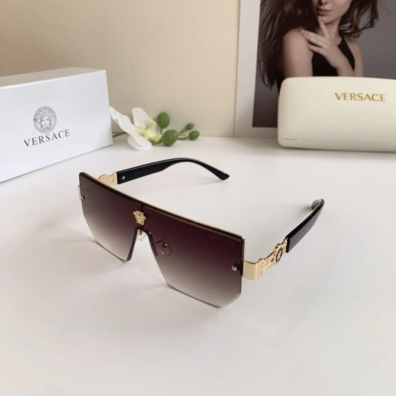 Comfortable Versace Sunglasses 282496