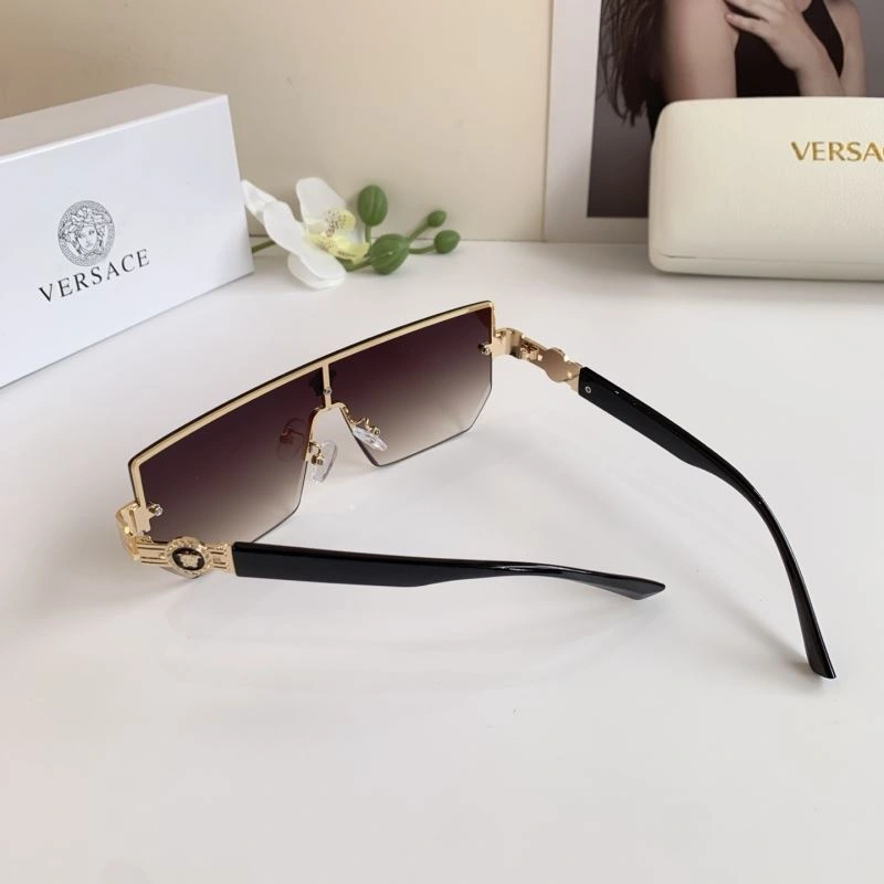 Comfortable Versace Sunglasses 282496