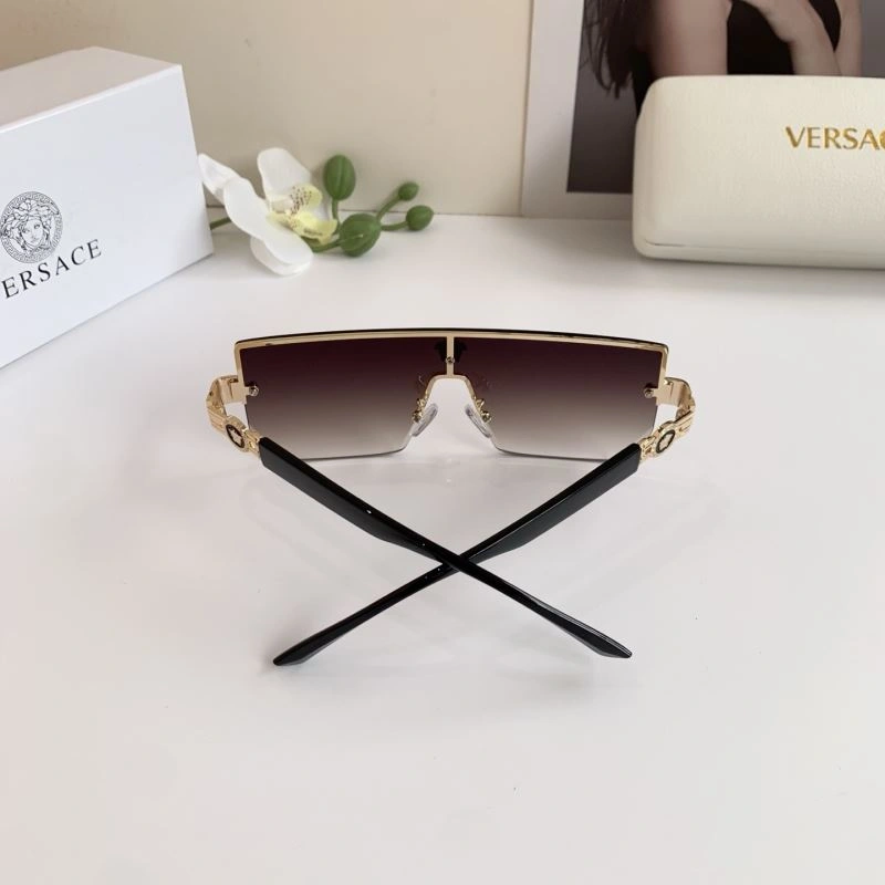 Comfortable Versace Sunglasses 282496