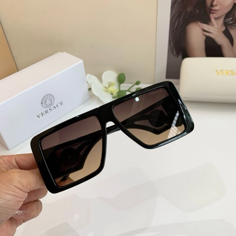 Versace Sunglasses Chic 282491