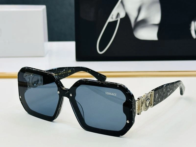 Versace Sunglasses Sophisticated 282506