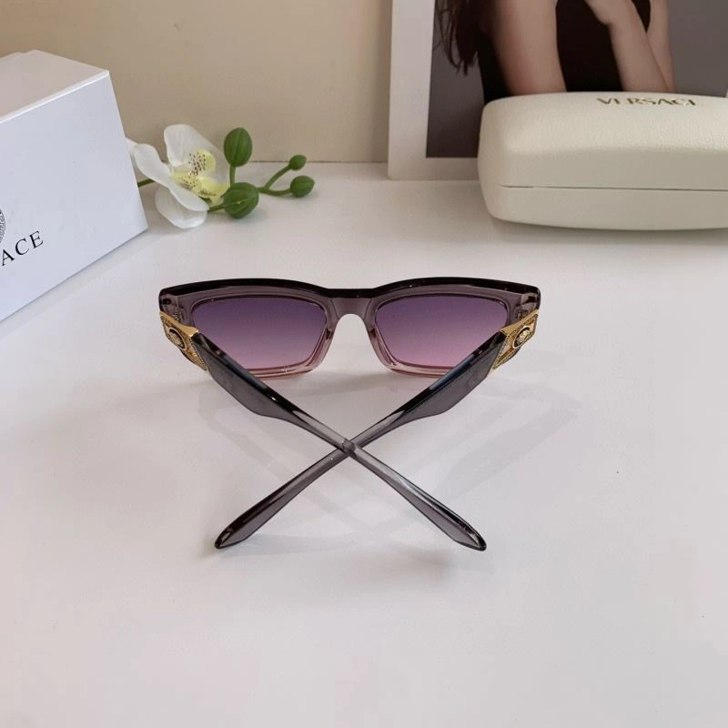 Versace Sunglasses Effortless 282489