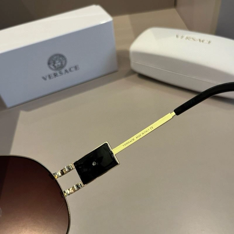 Contemporary Versace Sunglasses 282481