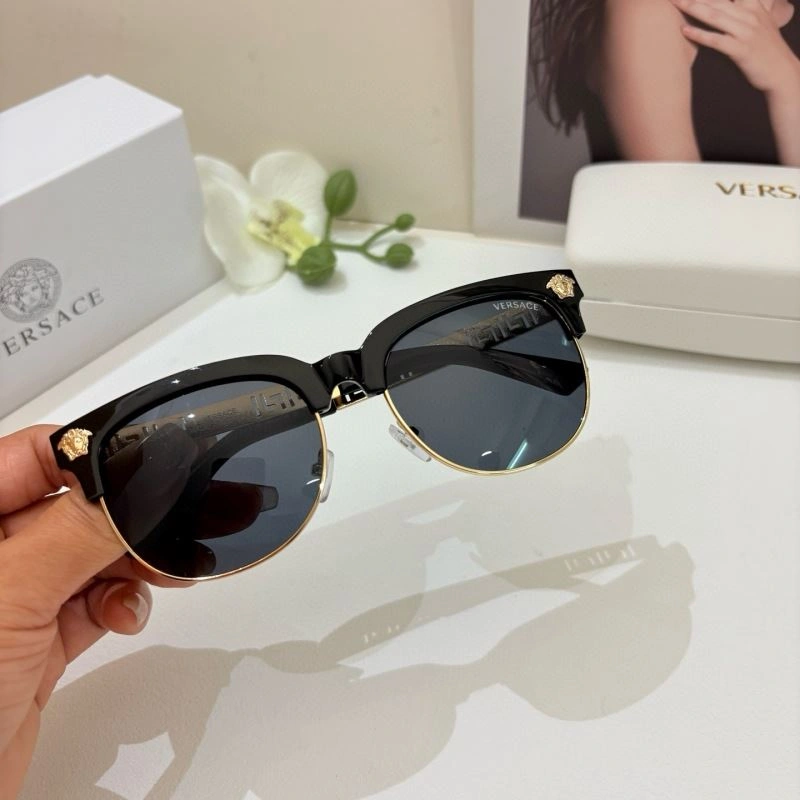 MoistureWicking Versace Sunglasses 282469