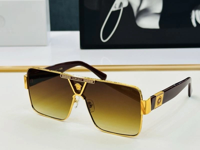 Versace Sunglasses Sporty 282463
