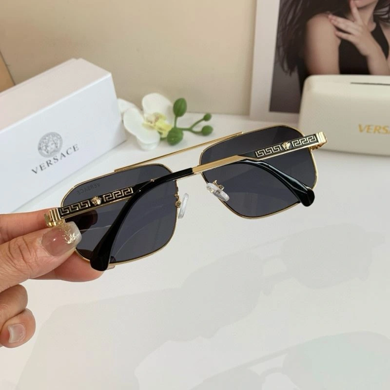 Versatile Versace Sunglasses 282437
