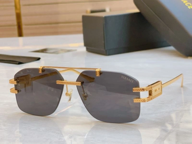 Tailored Versace Sunglasses 282438