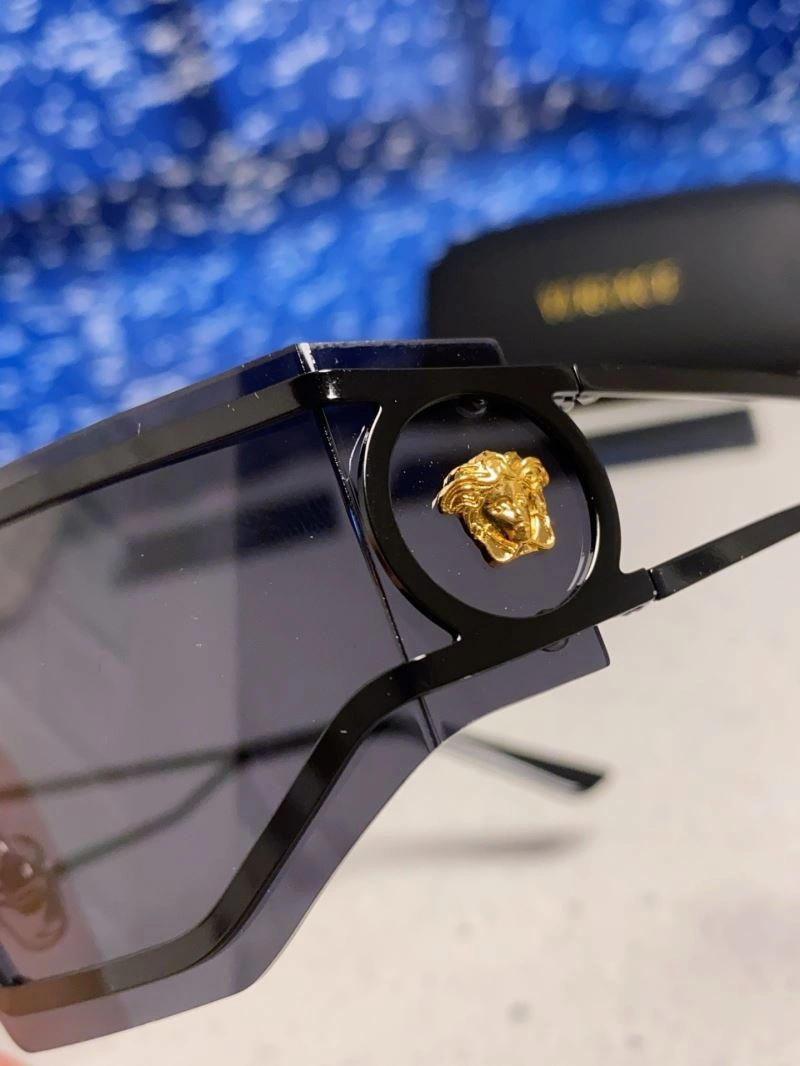 Versace Sunglasses Functional 282605