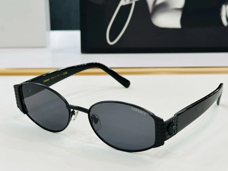 Seasonal Versace Sunglasses 282622