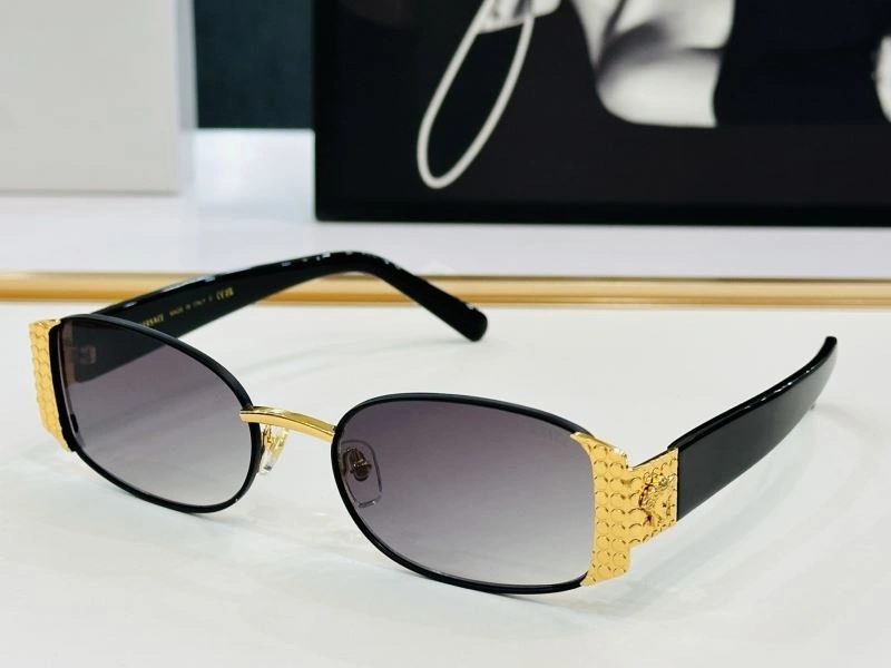 Versace Sunglasses Sporty 282607