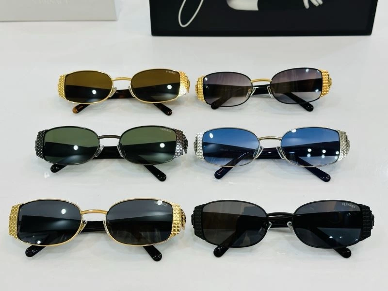 Versace Sunglasses Sporty 282607