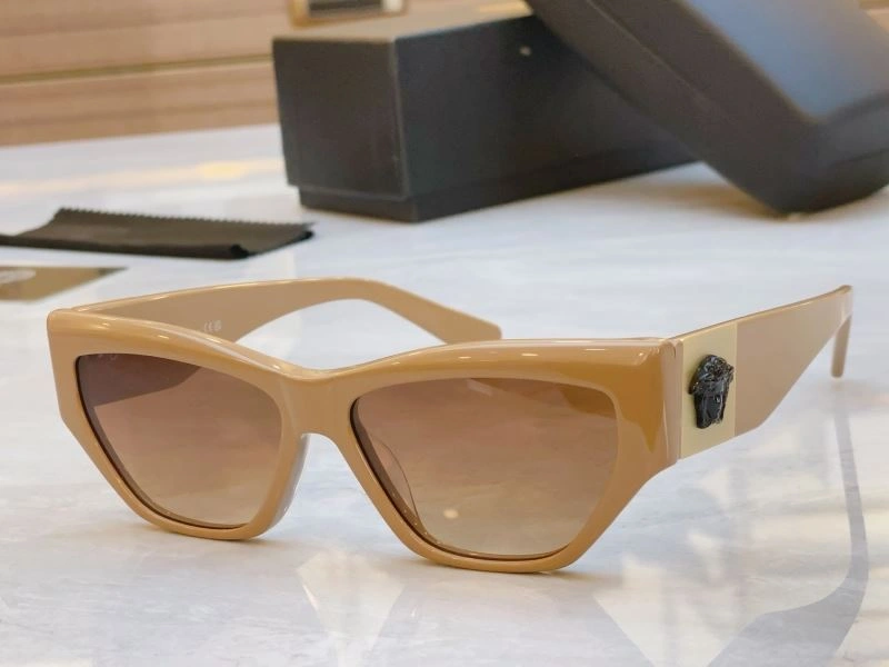 Contemporary Versace Sunglasses 282600