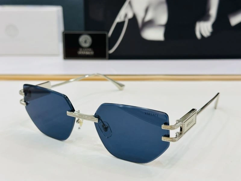 Seasonal Versace Sunglasses 282597