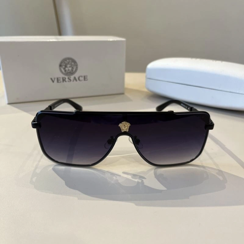 Versace Sunglasses Minimalist 282568