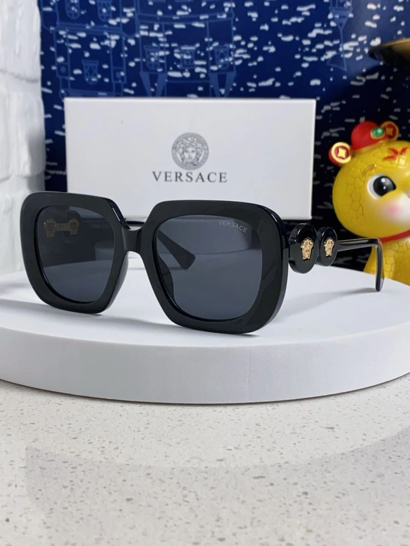 Versace Sunglasses Sleek 282578