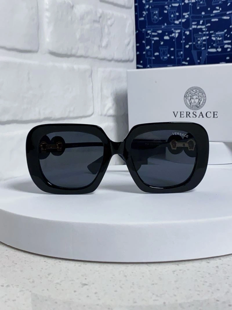 Versace Sunglasses Sleek 282578