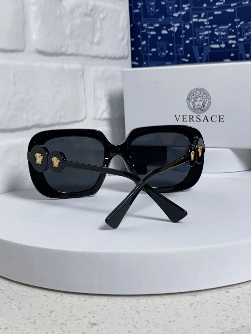 Versace Sunglasses Sleek 282578