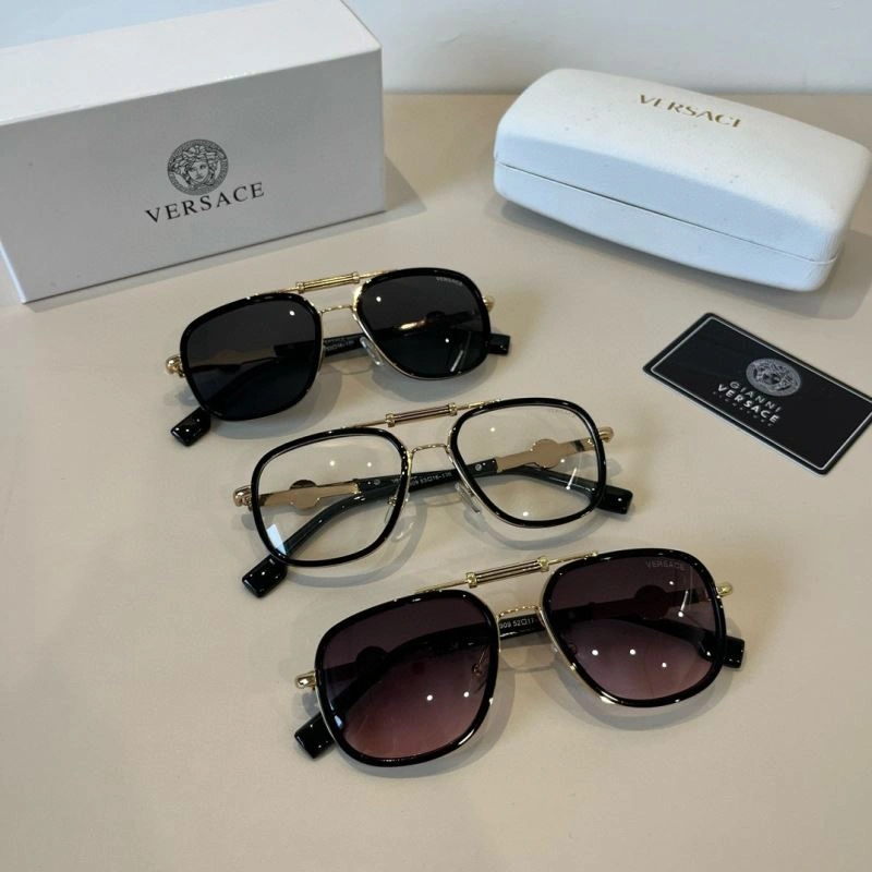 Elegant Versace Sunglasses 282566