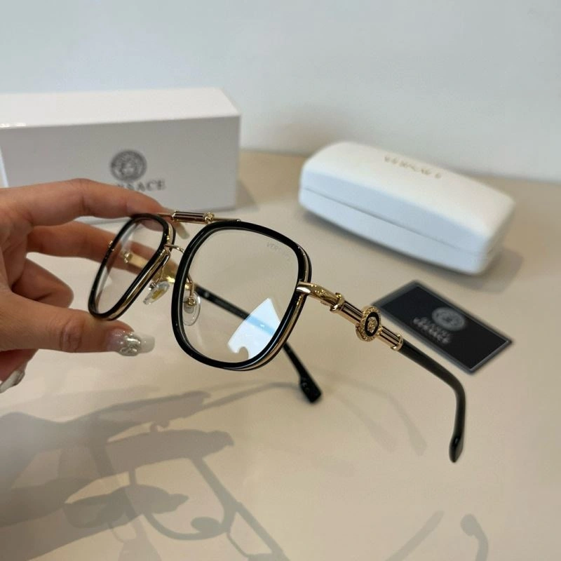 Elegant Versace Sunglasses 282566