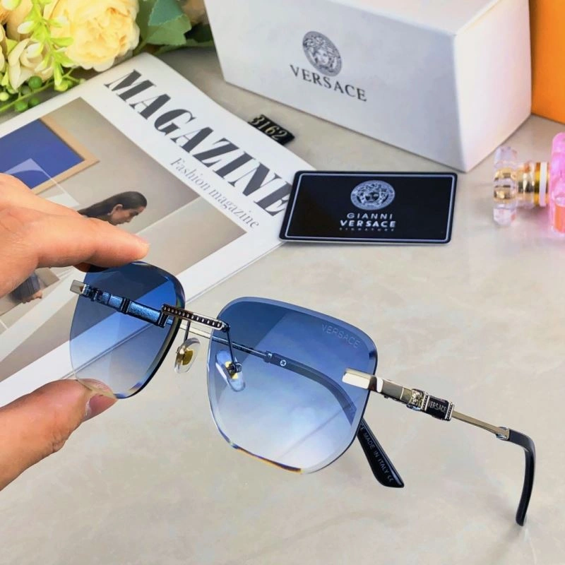 Versace Sunglasses Refined 282582
