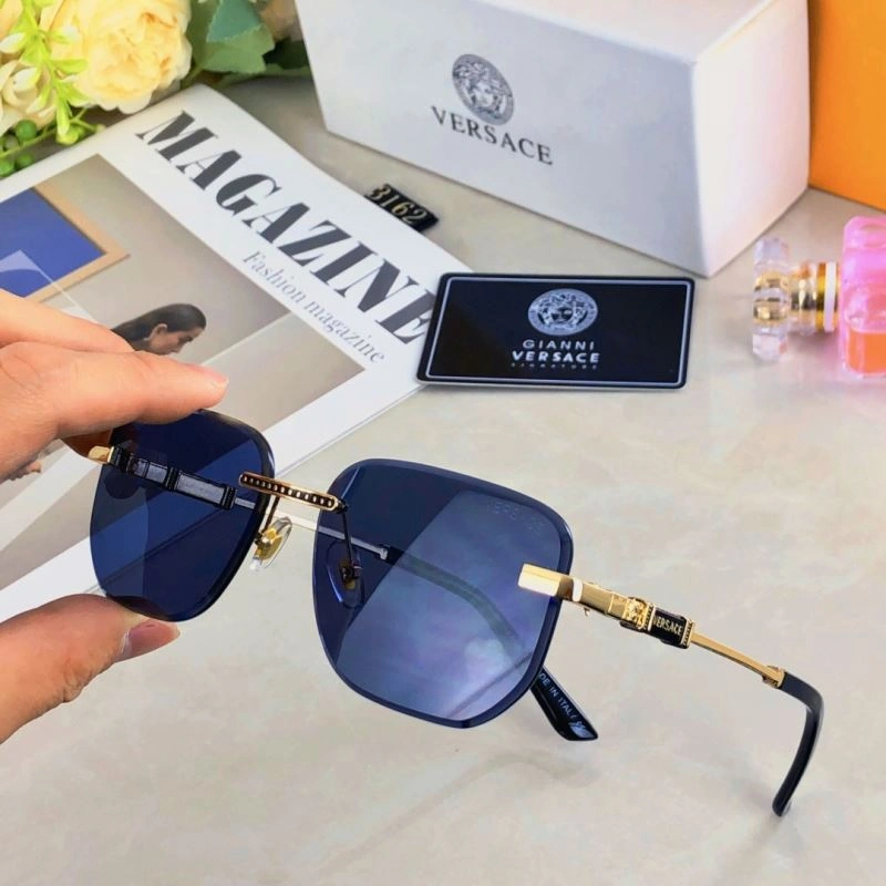 Versace Sunglasses Refined 282582